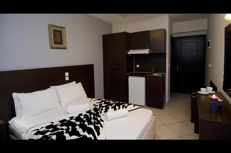 Hotel Anesis Paralia 外观 照片